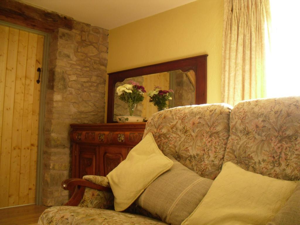 The Homecoming Barn Clogher Екстер'єр фото